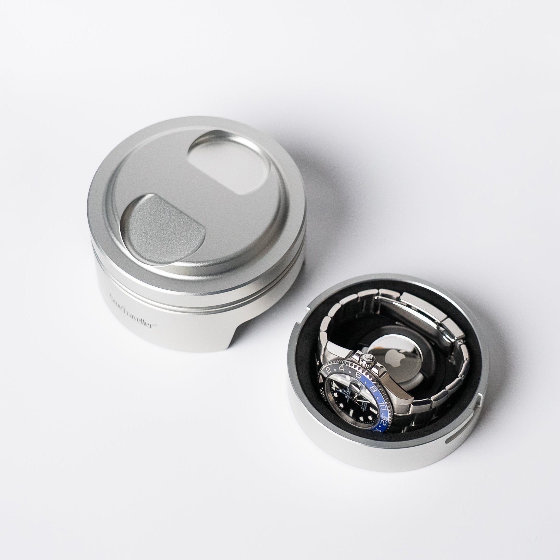 TimeTraveller offen + GMT Master II Batman